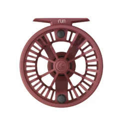 Redington RUN Fly Reel -Fishing Equipment RUN Burgundy Front scaled